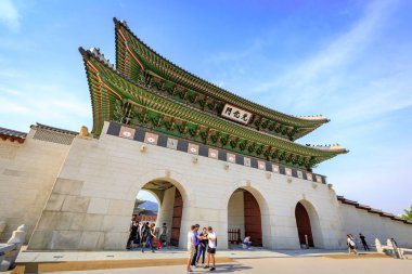 Seoul City, Kore Gwanghwamun geçit üzerinde 19 Haziran 2017
