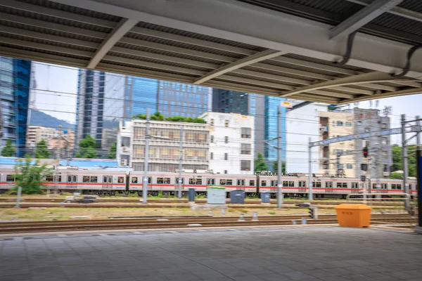 Seoul, South Korea - Jun 20, 2017 Panning shot of a moving train — Stock Photo, Image