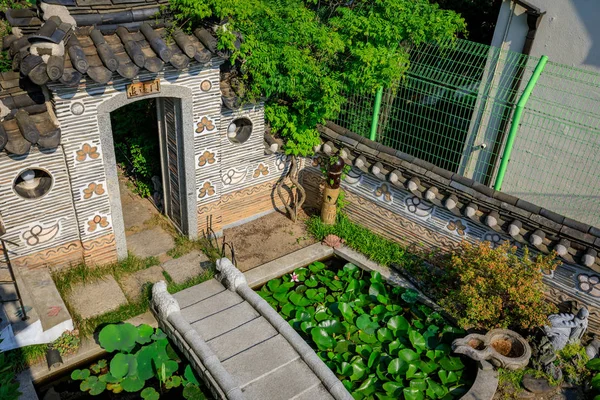 Korejské tradiční dům, Bukchon Hanok Village na 19 červen 2017 — Stock fotografie