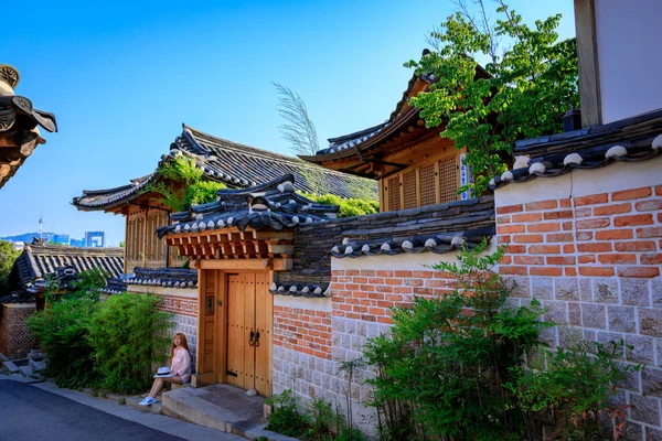 Casa tradicional coreana, Bukchon Hanok Village on Jun 19, 2017 —  Fotos de Stock