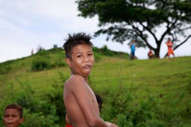 Aeta kabile portresi Mount Pinatubo Ağustos 27 yakınındaki küçük çocuk,