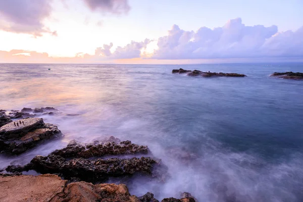 Pôr do sol sobre o mar — Fotografia de Stock