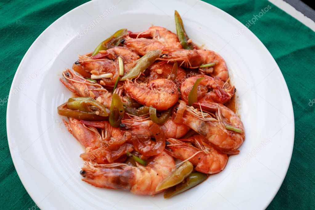 Filippino shrimp dish