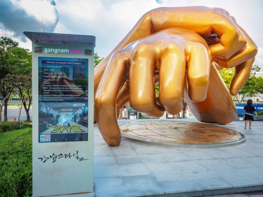 Gangnam stil heykeli önünde coex alışveriş 2017 yılında Eylül 1,