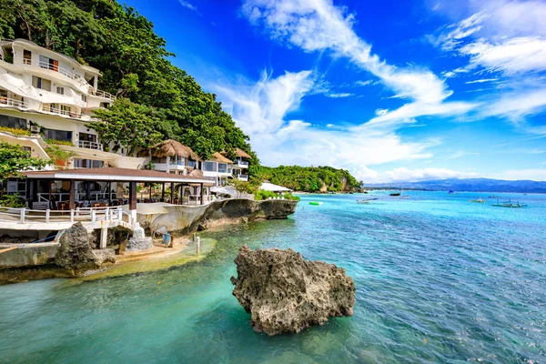 Курорт Уэст-Коув на острове Боракай на северо-востоке Филиппин — стоковое фото