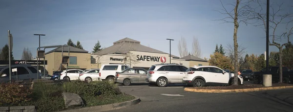 Building of Safeway, Inc. es una cadena de supermercados estadounidense en Oregón — Foto de Stock