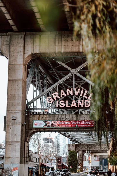 View of public market on Granville island in Vancouver city — Stock Photo, Image