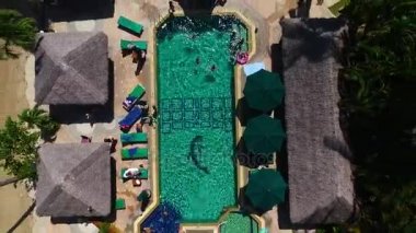 Phuket, Tayland 29 Kasım 2015: Anteni: plaj havuzu.