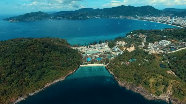 Aerial: Birds-eye view on Phuket beach. — Stock Video