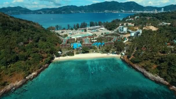 Aerea: spiaggia incredibile sull'isola di Phuket . — Video Stock