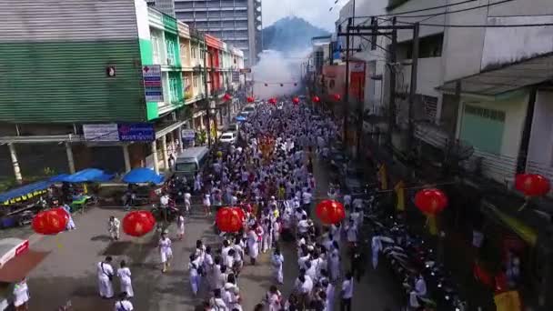 PHUKET, THAÏLANDE 7 octobre 2016 : Aérien : Festival végétarien . — Video