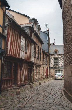 Rennes dar eski sokak
