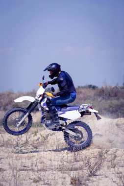 Enduro motosiklet yarış . 