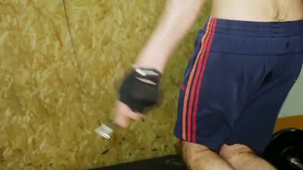 CrossFit sportowiec trenuje skoki liny — Wideo stockowe