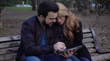 aşık tablet vasıl arıyorsunuz ve flört park