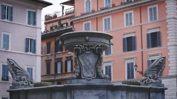 Portrait Lonely Homeless Sleeps Stairs Fountain Man Give Him Money — Stock video