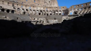 Kolezyum Roma, İtalya görünümünü içinde büyüleyici