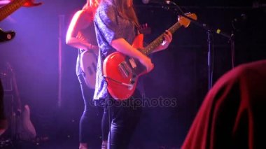 gece - Bristol Limanı Festivali, sahnede 2017 oyun rock grubu