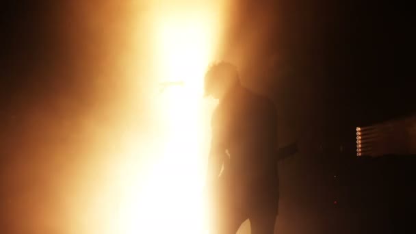 Гітарист Грає Гітарі Сцені Під Час Концерту Серпня 2017 Тревізо — стокове відео