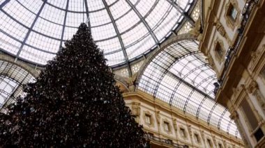 Noel zamanı Vittorio Emanuele II Galerisi, Milano, İtalya