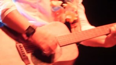 Gitarist klasik gitar çalmak konserde, 30 Ağustos 2017, Treviso, İtalya 