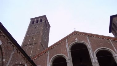Kutsal Mary Grace, Milan, İtalya