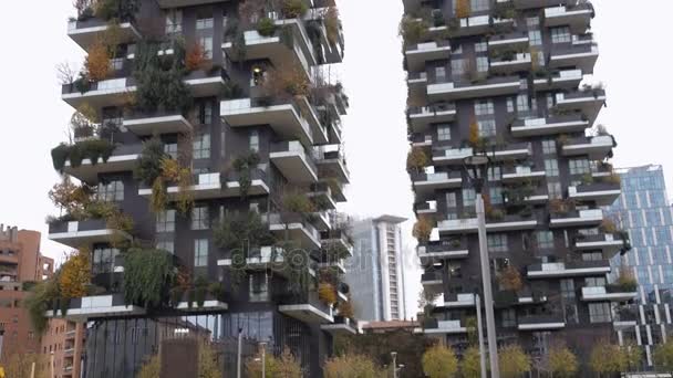 View Bosco Verticale Buildings December 2017 Milan Italy — стоковое видео