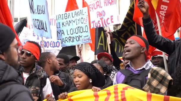 Migrantes Marchando Por Seus Direitos Luta Direitos Dezembro 2017 Roma — Vídeo de Stock