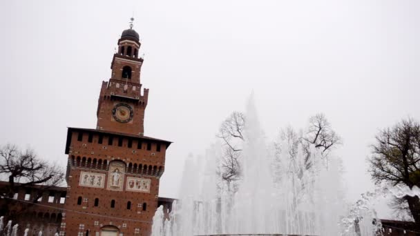 Hermosa Vista Del Castillo Sforza Milán Italia Cámara Lenta — Vídeo de stock