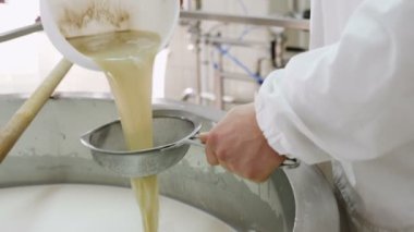 peynir altı suyu kazan-süt peynir fabrikasında filtreleme