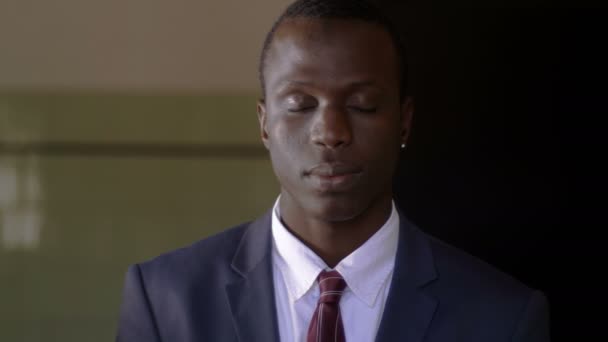 Красивий Чорний Африканських Ділова Людина — стокове відео