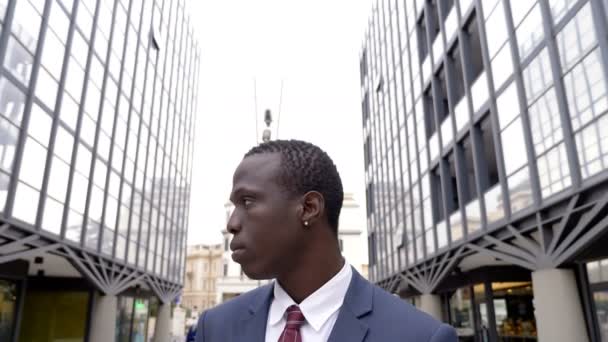 英俊的黑人非洲商人 — 图库视频影像