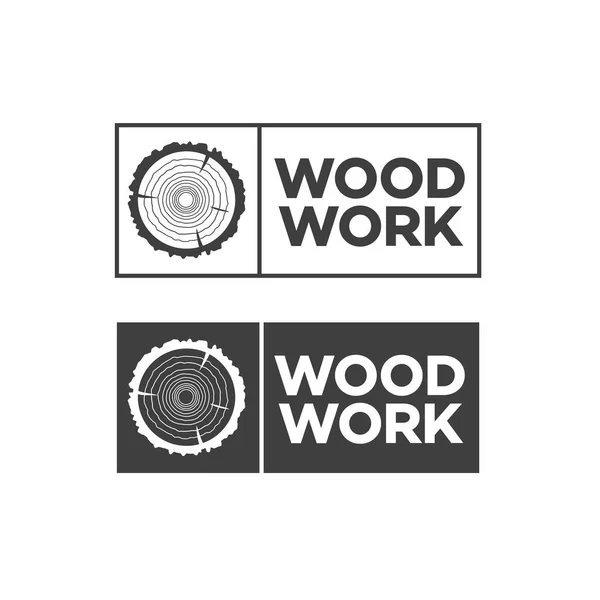 Etikett aus schwarzem Holz. isolierte Vektor Baumringe Hintergrund und Säge geschnitten Baumstamm — Stockvektor