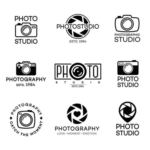 Set of photography logo and photo studio label black color — Stock Vector