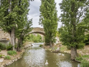 bir köyün İspanya taş köprü