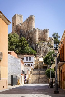 Albacete 'deki Almansa kalesinin manzarası