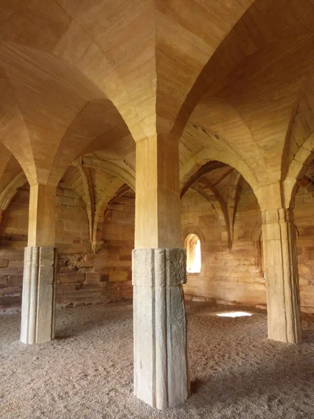 萨莫拉著名的莫鲁埃拉修道院 — 图库照片