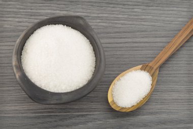 Sugar Bowl'dan ahşap arka plan üzerinde.