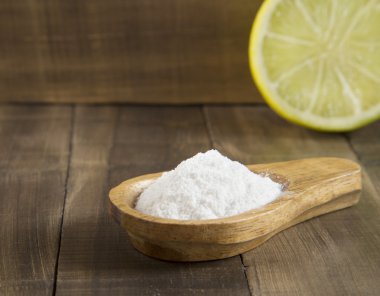 Pişirme soda ve limon ahşap tablo