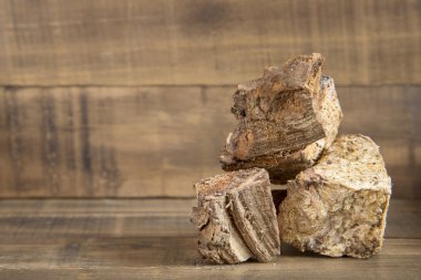 Medicinal raz de zarzaparrilla Smilax aspera