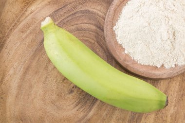 Yeşil muz un (Musa paradisiaca)