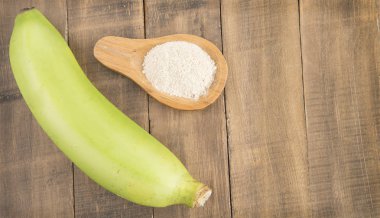 Yeşil muz un (Musa paradisiaca)