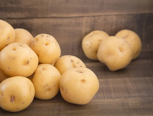 Yellow potato (Solanum phureja) — Stock Photo, Image