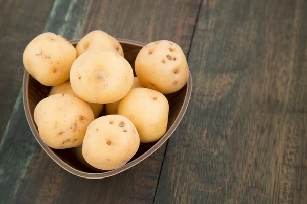 Patatas amarillas (Solanum phureja ) — Foto de Stock