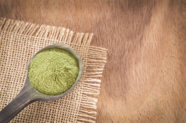 Ahşap arka plan (Moringa oleifera Moringa toz)