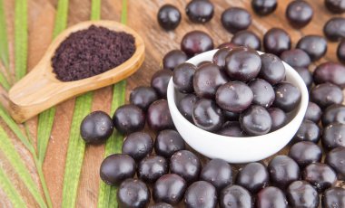 Amazon acai meyve (Euterpe oleracea)