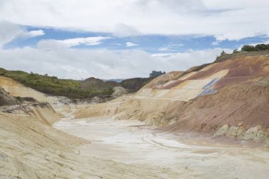 Benim Kolombiya'da bulunan kaolin
