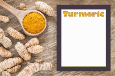 Kökleri ve zerdeçal tozu (Curcuma longa)