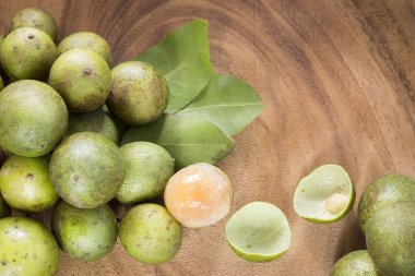 Mamoncillo lezzetli tropikal meyve - Melicoccus bijugatus