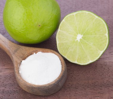 Pişirme soda ve limon ahşap tablo